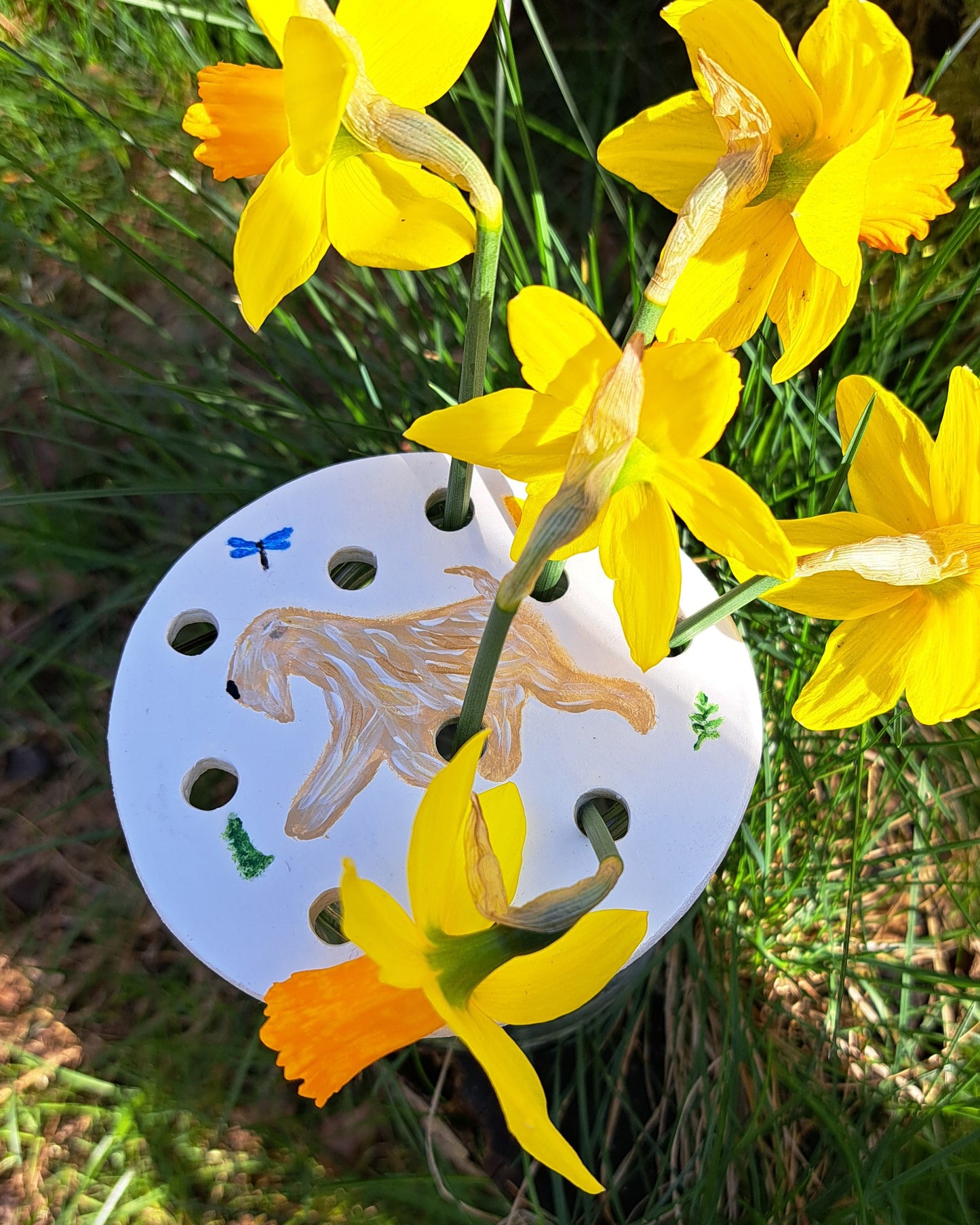 Wheaten Flower Frog